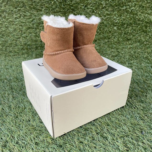 UGG Baby uggs Keelan Booties Chestnut Brown Suede Infant Shoes Size 0-6 Months - Picture 10 of 12
